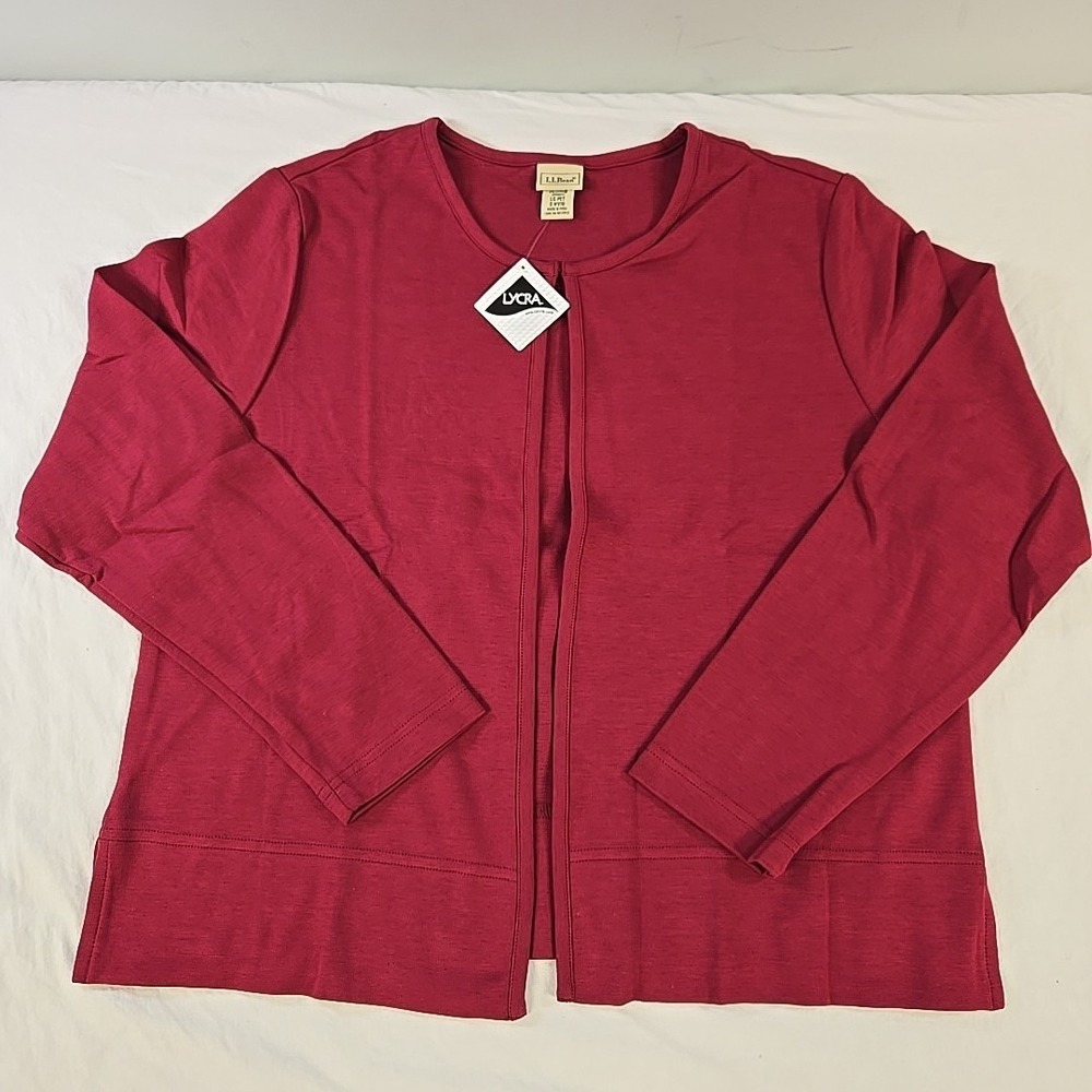 L.L. Bean Women's Top Clasp Cardigan Size Large Petite Cranberry Red NWT